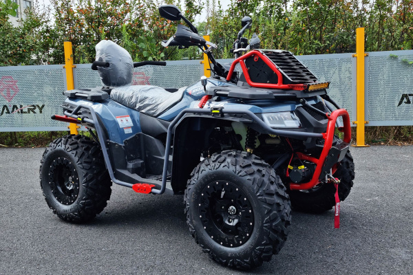 картинка Квадроцикл KTA (КТА) KR400 4x4 EFI серый (машинокомплект) от магазина Мототека Квадроцикл KTA (КТА) KR400 4x4 EFI серый (машинокомплект) - купить с доставкой, цены в интернет-магазине Мототека